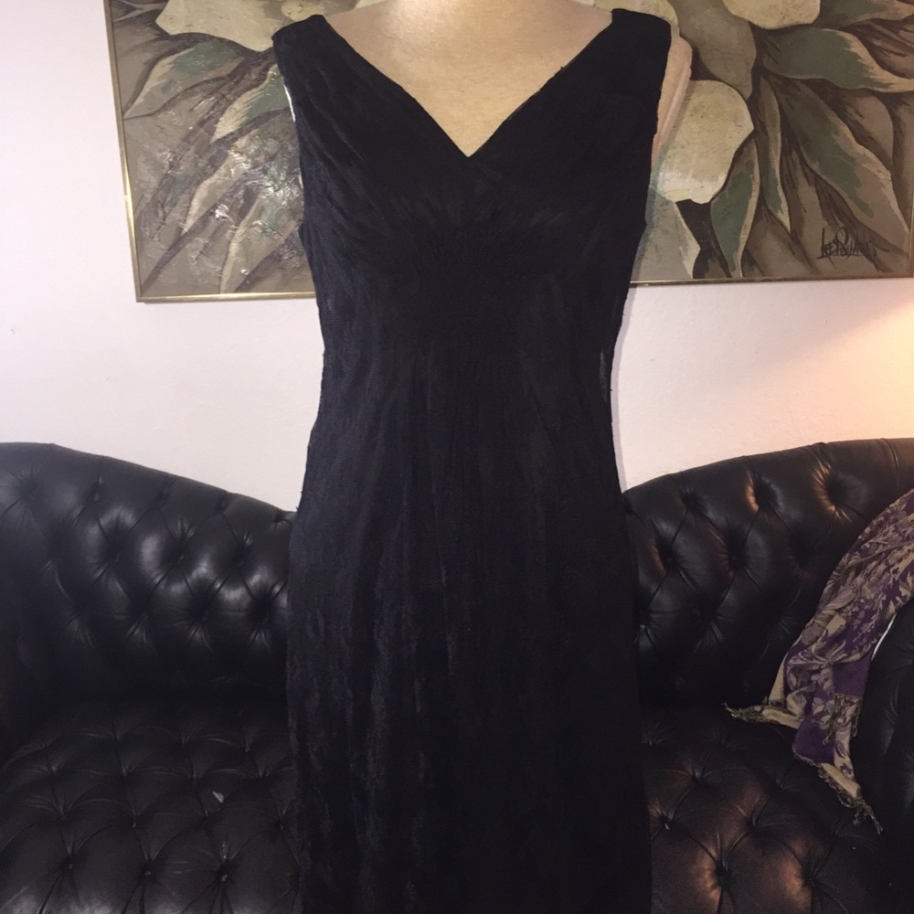 Lace Black Dress - Picture 3 of 7